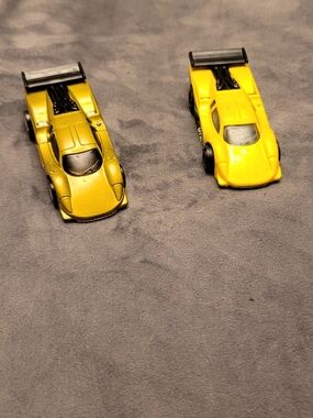 Kids Set Of 2 @1988 Hot Wheels GT Racers designed by Larry Wood Debuted In 1989